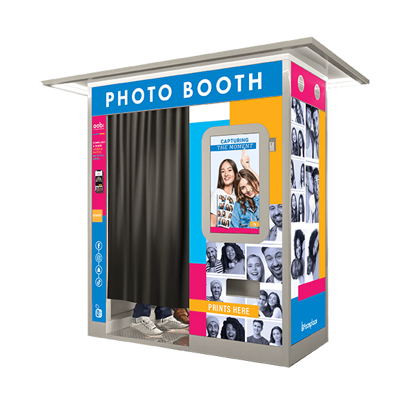 Faceplace Outdoor Photo Booth