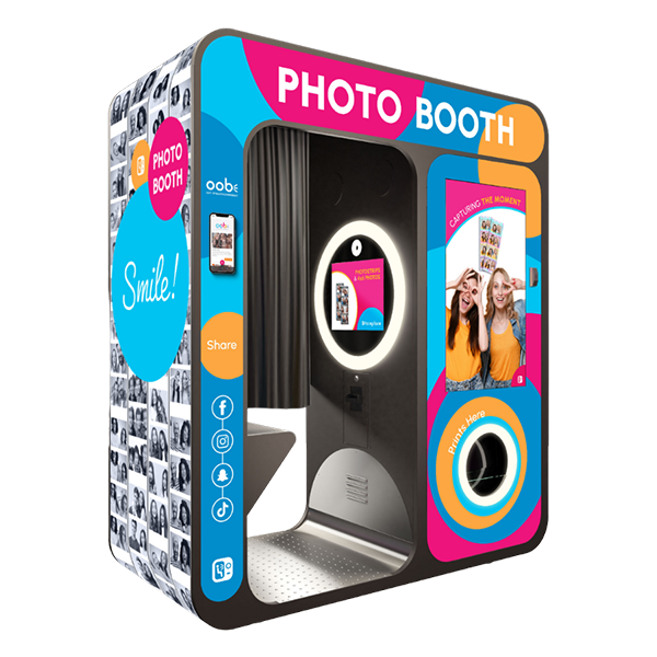 Photoma Photo Booth - Apple Industries